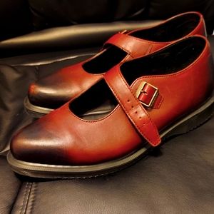 Dr.Martens size 8 Ivetta